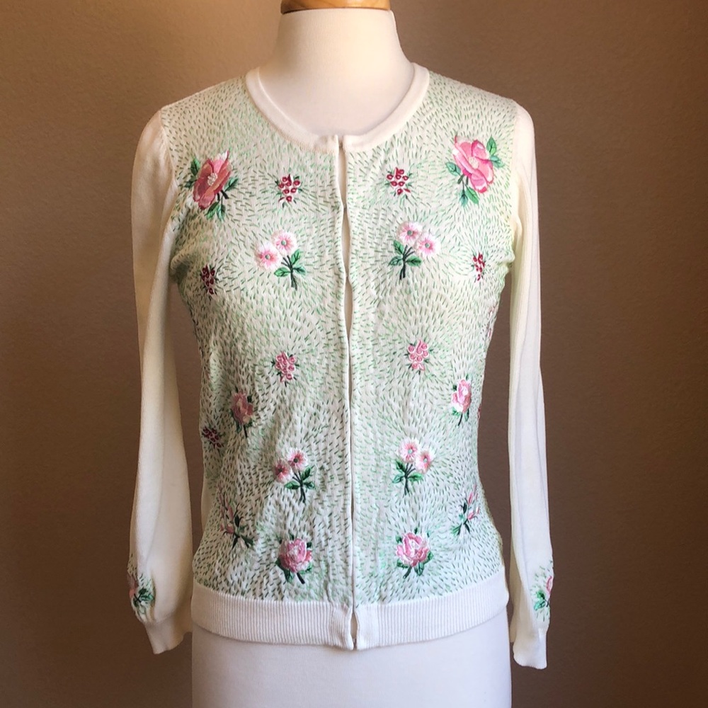 Anthropologie Moth Cardigan Sweater Long Sleeve Embroidered Floral